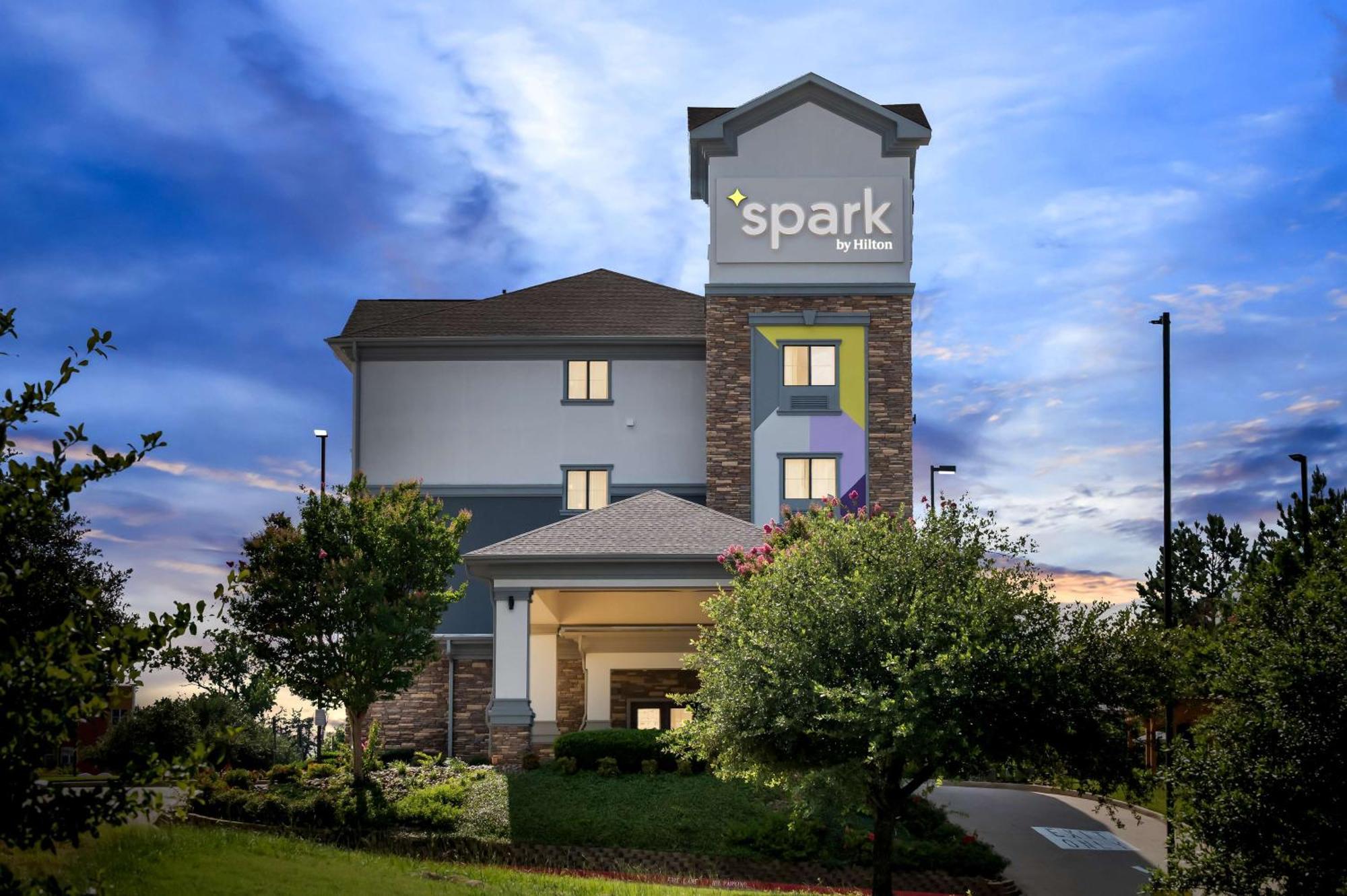 Spark By Hilton Longview Exteriör bild